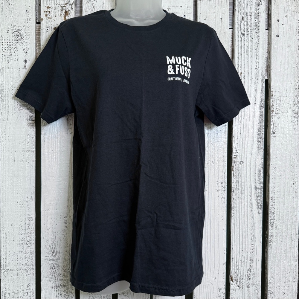 Muck & Fuss Craft Beer Burgers Hops New Braunfels Texas Black T-shirt Size Small